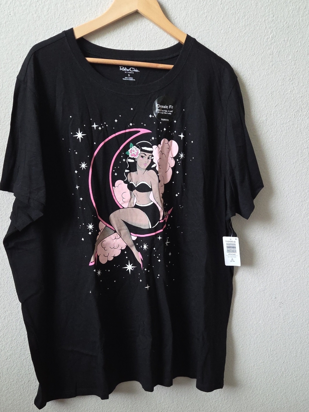 Torrid Retro Pin-Up Graphic Tee - Black with Pink Accent Plus Size 3 3X 22-24